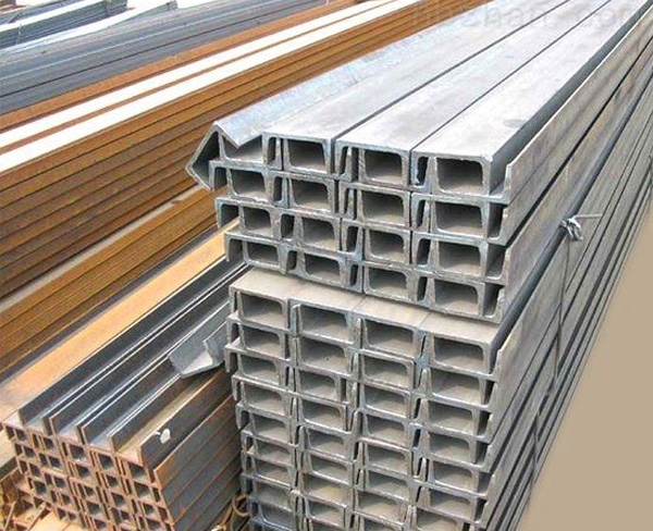 合肥槽鋼應(yīng)該如何放置才是正確的呢？